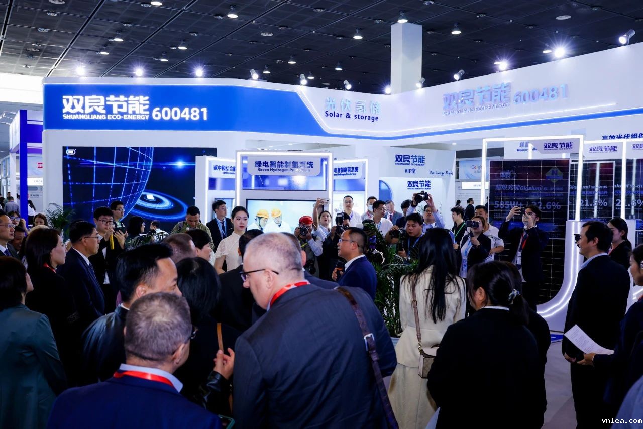 1699492065792215.jpg 1699492065792215.jpg