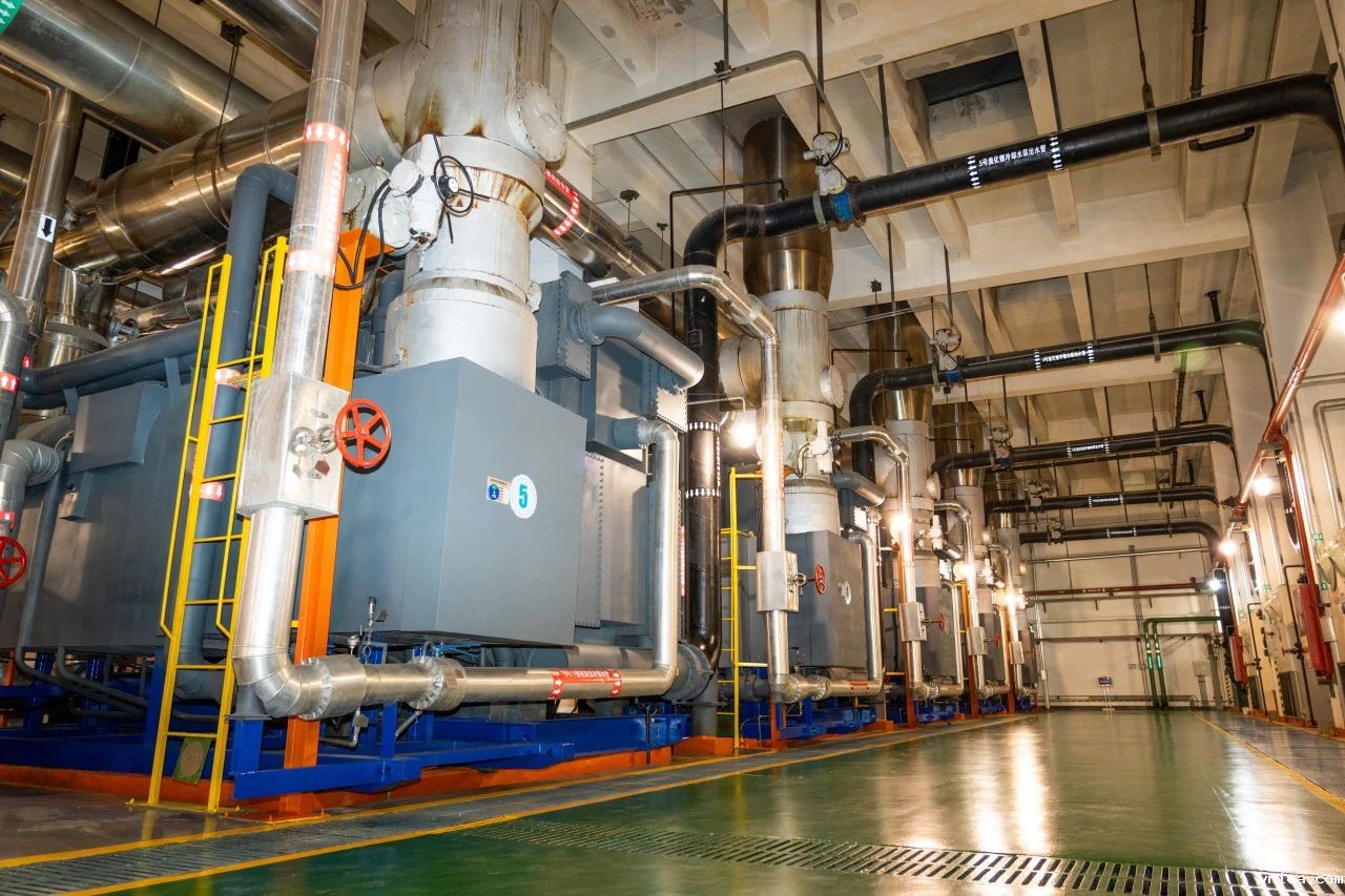 1705279587370632.jpg 011511.jpg