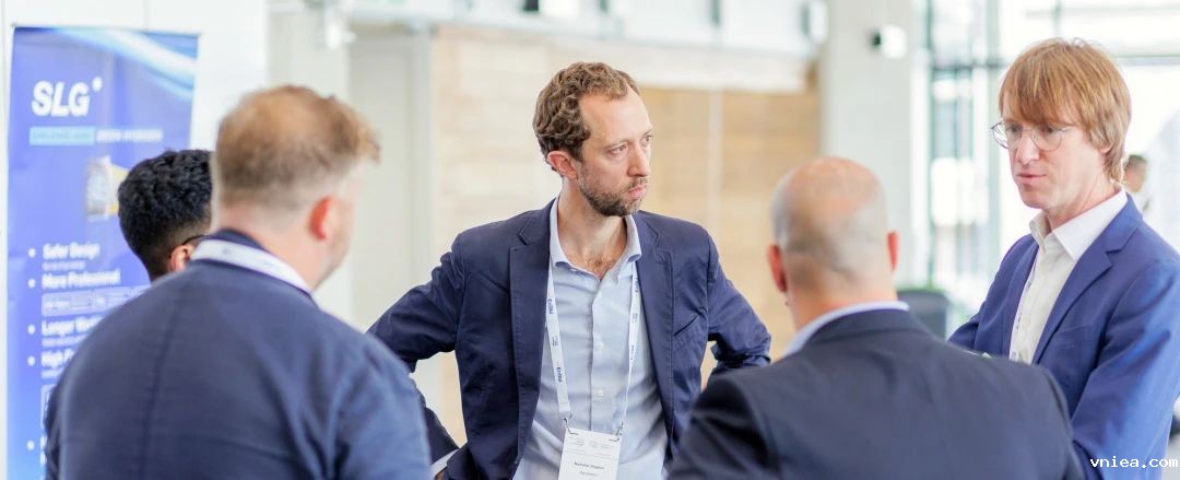 1726022413123088.jpg 9119994.jpg