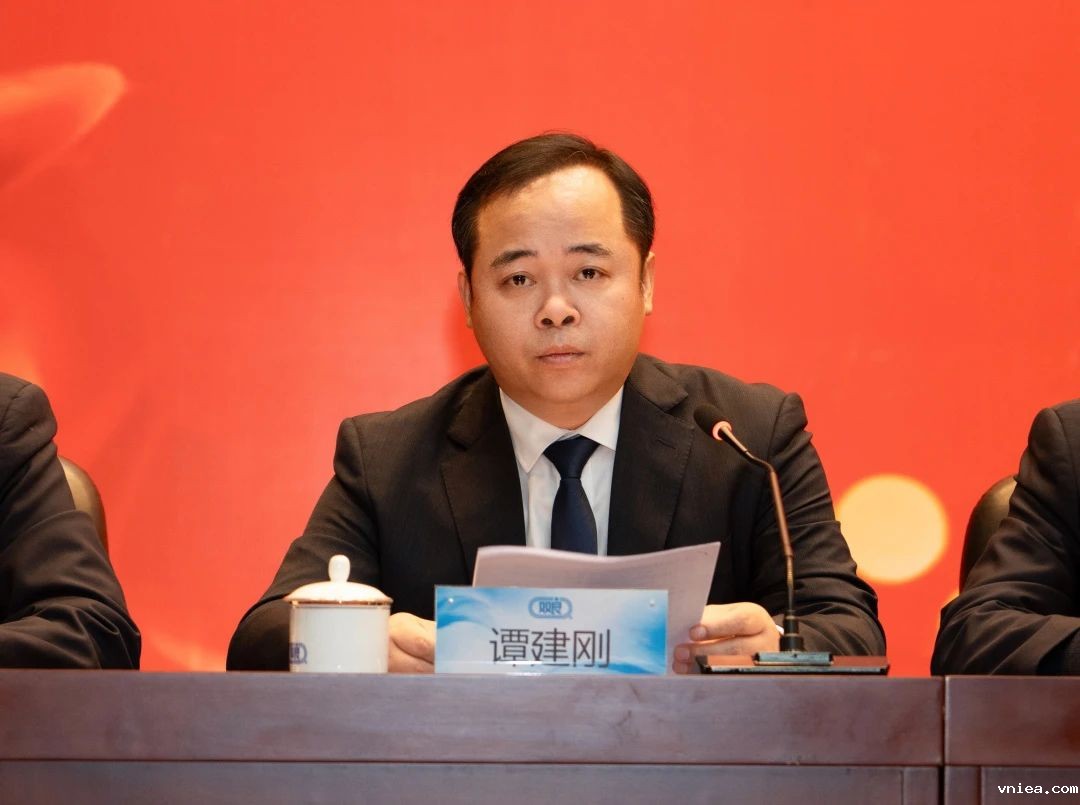 1736926330103099.jpg 011592.jpg